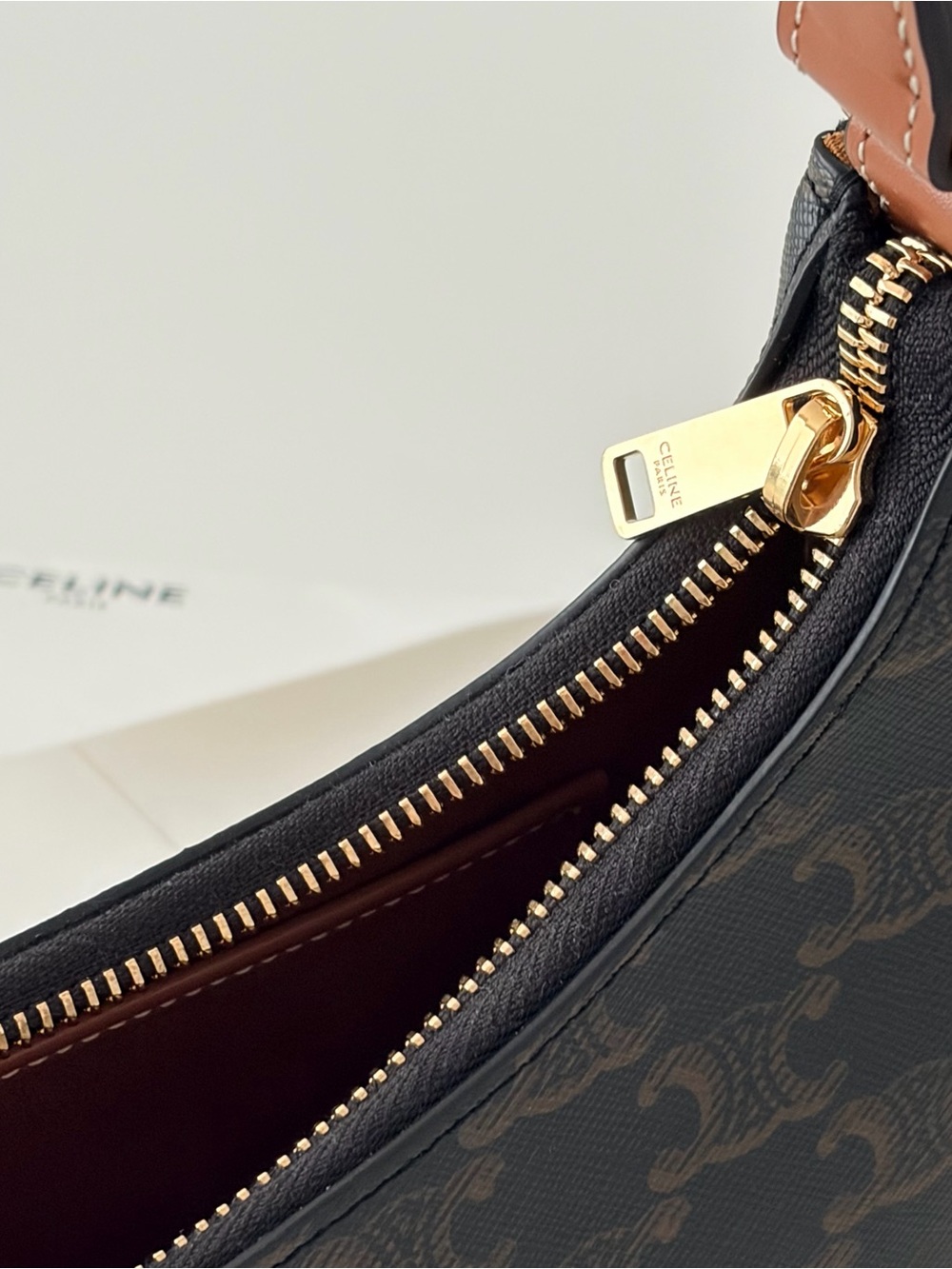 Celine Ava Bag - Triomphe Canvas - Picture 7 of 13